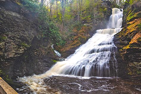 dingmans falls hours